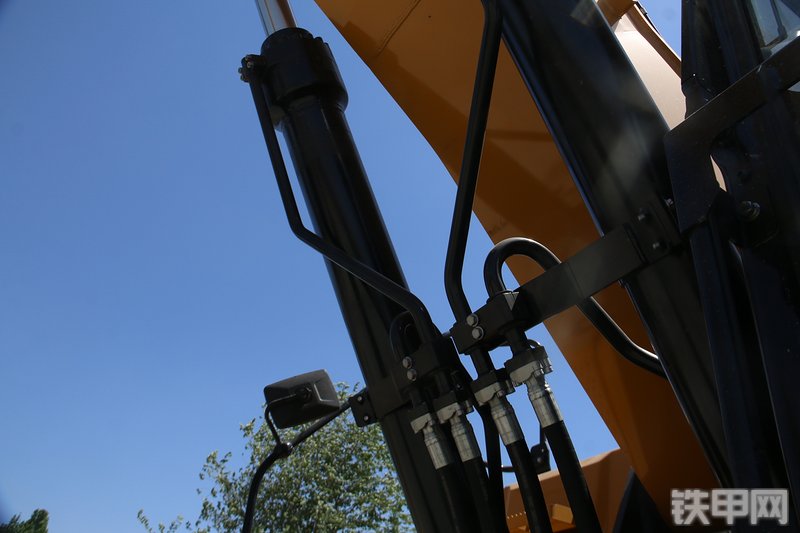 三一重工SY485H挖掘机局部