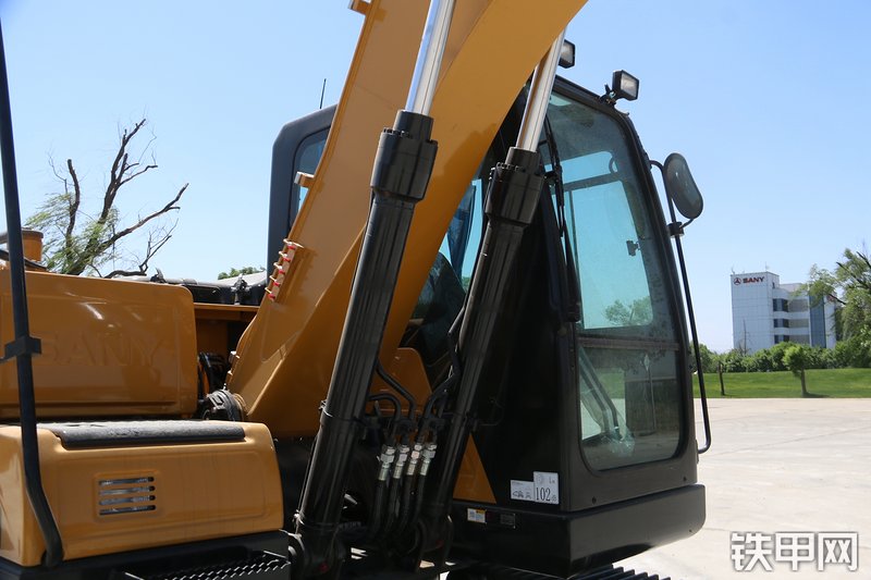 三一重工SY115C挖掘机局部