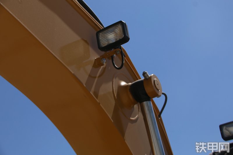 三一重工SY485H挖掘机局部