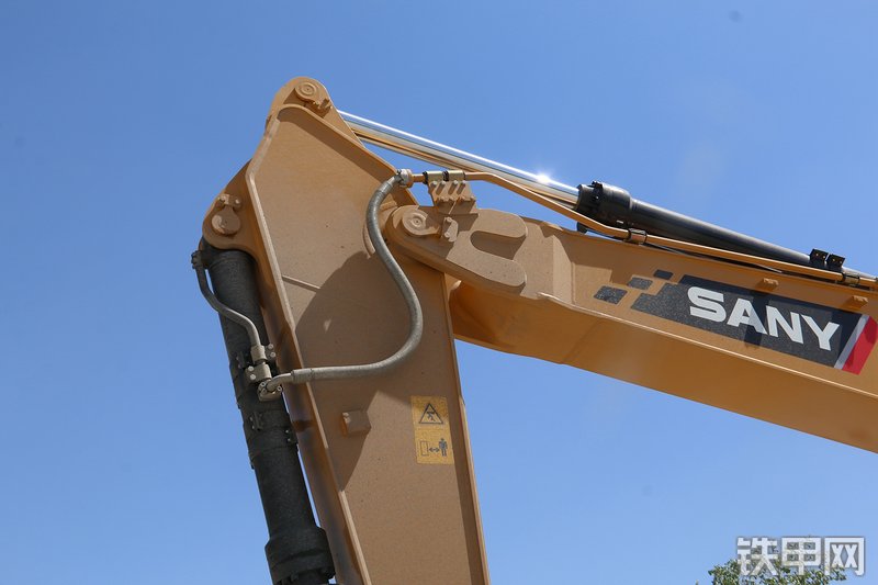 三一重工SY485H挖掘机局部