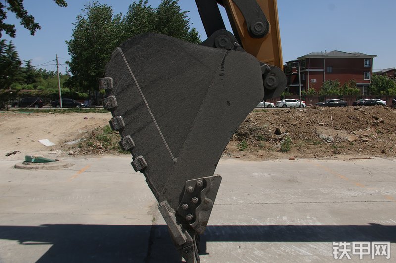 三一重工SY485H挖掘机局部