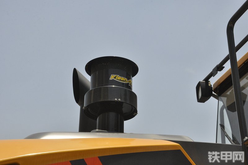 柳工CLG870H装载机局部