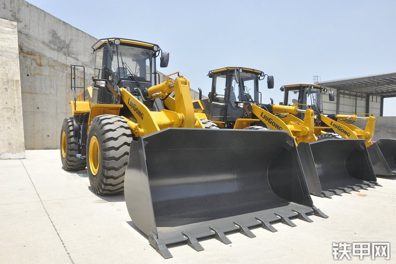 柳工CLG856H装载机整机外观