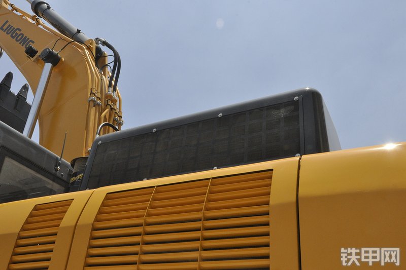 柳工CLG950E挖掘机局部