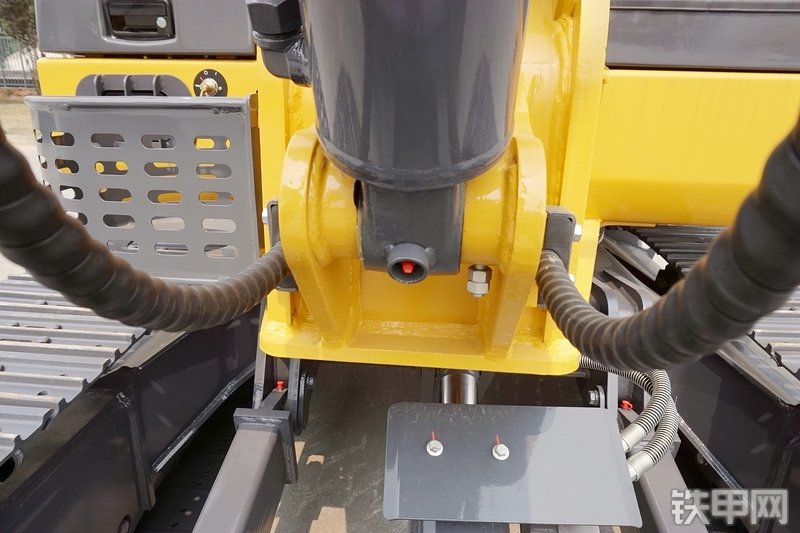 徐工XE55D挖掘机局部