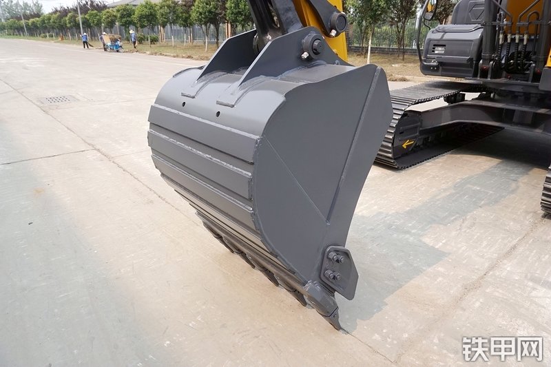 徐工XE150D挖掘机局部