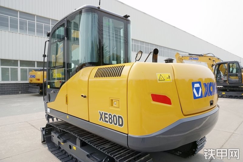 徐工XE80D挖掘机整机外观