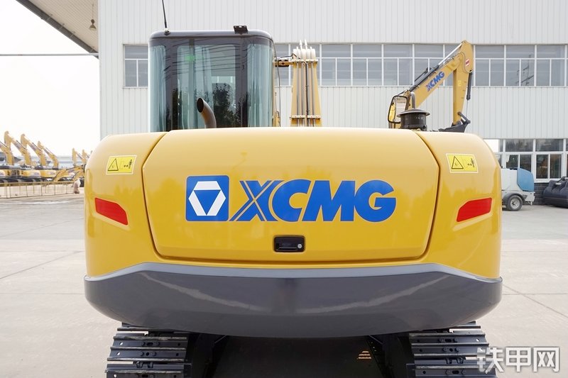 徐工XE80D挖掘机整机外观