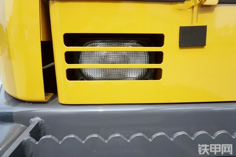 徐工XE150D挖掘机局部