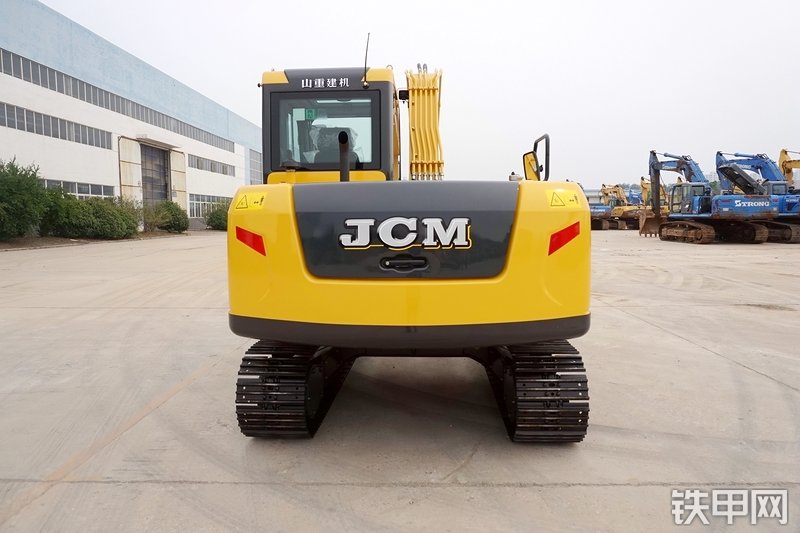 山重建机MC76-9挖掘机整机外观