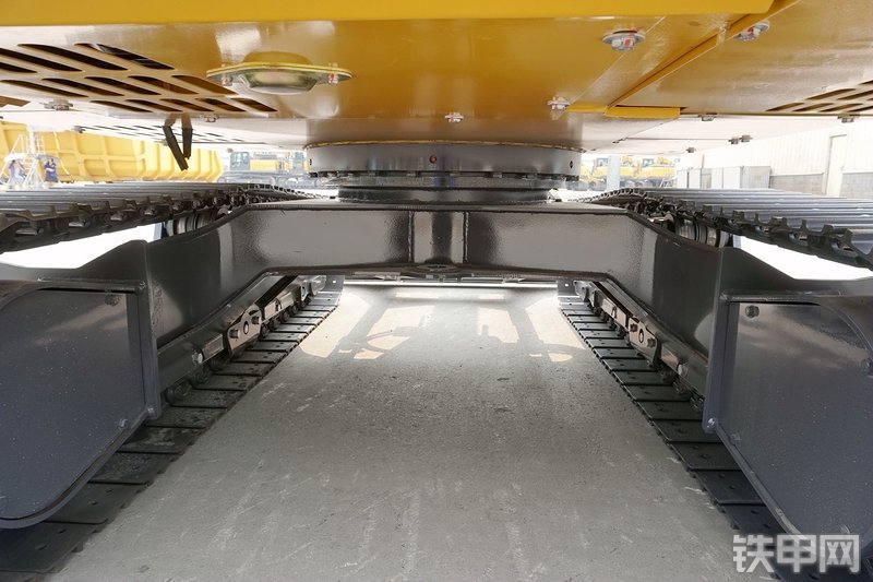 徐工XE55D挖掘机局部