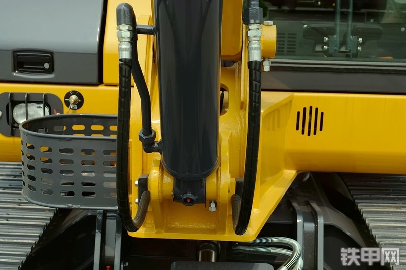 徐工XE60D挖掘机局部