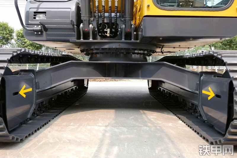 徐工XE135D挖掘机局部