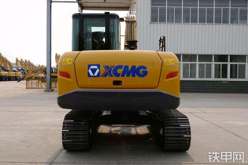 徐工XE75D挖掘机整机外观