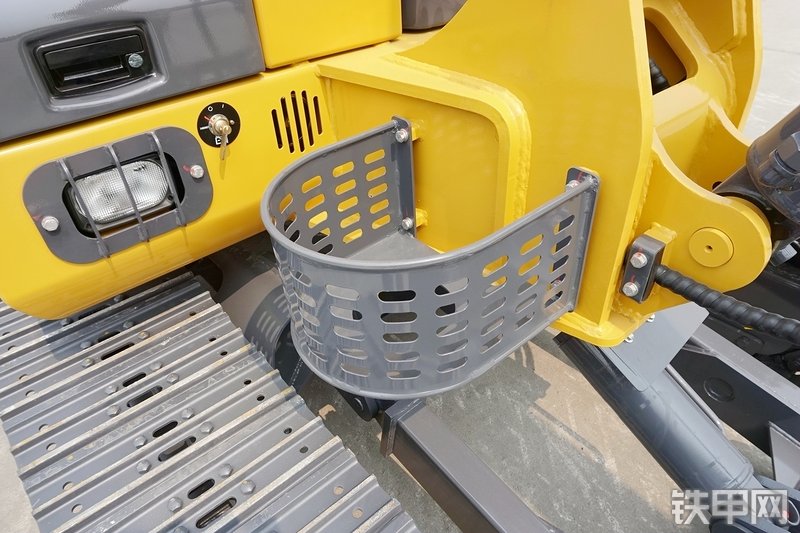 徐工XE55D挖掘机局部