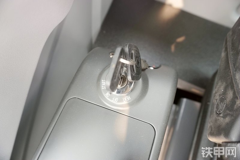 徐工XE55D挖掘机局部