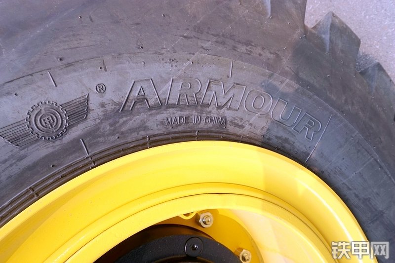 徐工LW500F装载机局部