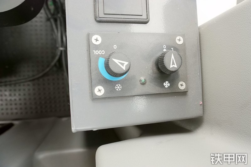 徐工LW1100KV装载机局部