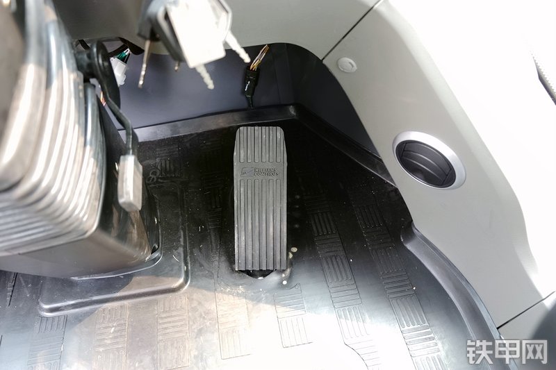 徐工LW600KV装载机局部