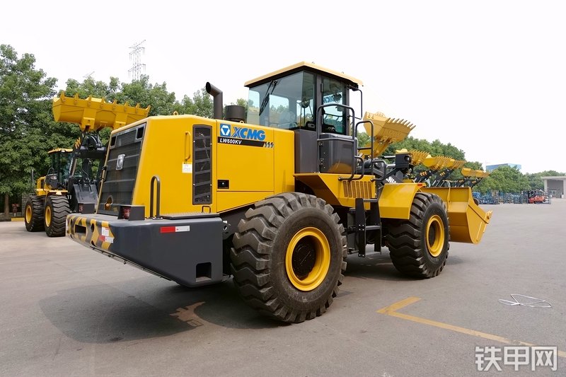 徐工LW600KV装载机整机外观