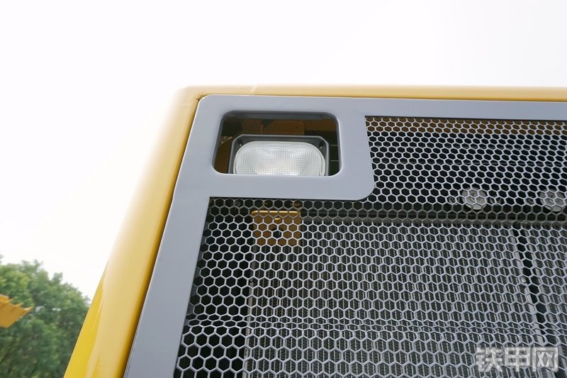 徐工LW500HV装载机局部