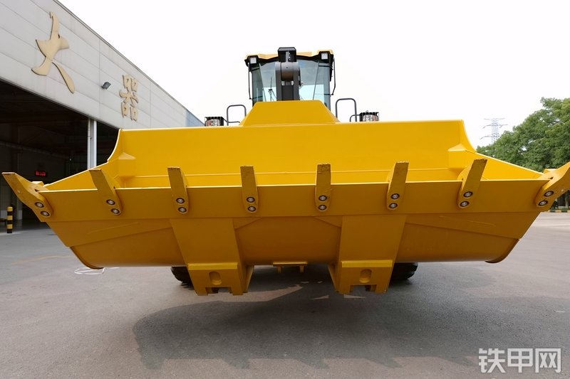 徐工LW600KV装载机局部