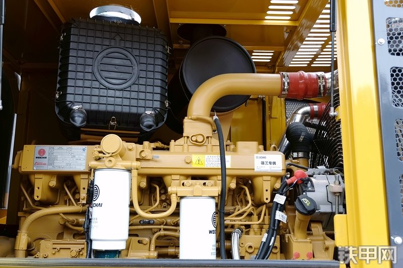 徐工LW600KV装载机局部