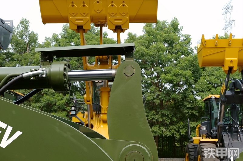 徐工LW500FV装载机局部