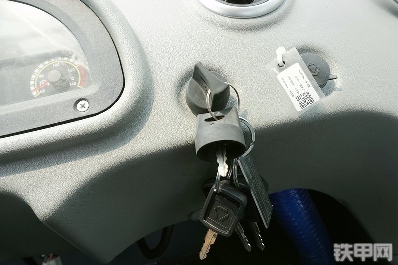 徐工LW1100KV装载机局部