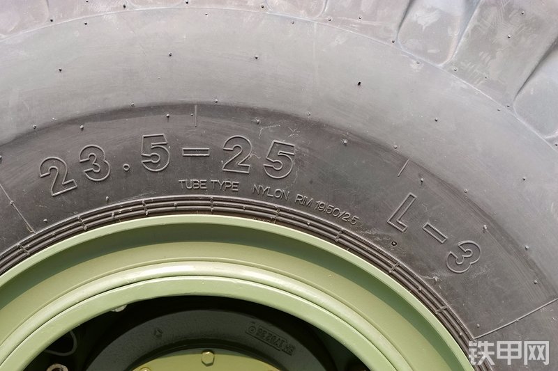 徐工LW500FV装载机局部