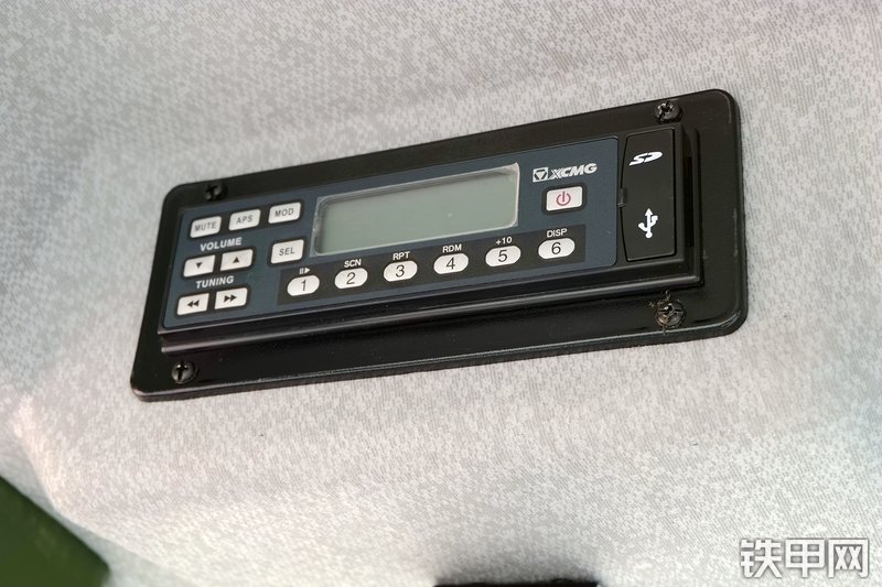 徐工LW500FV装载机局部