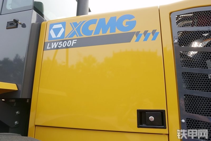 徐工LW500F装载机局部
