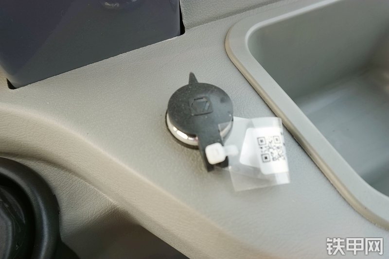 徐工ZL50GV装载机局部