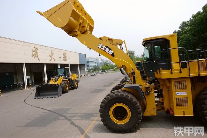 徐工LW1200K装载机整机外观