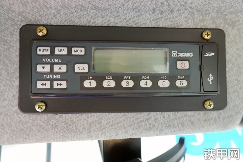 徐工LW500HV装载机局部