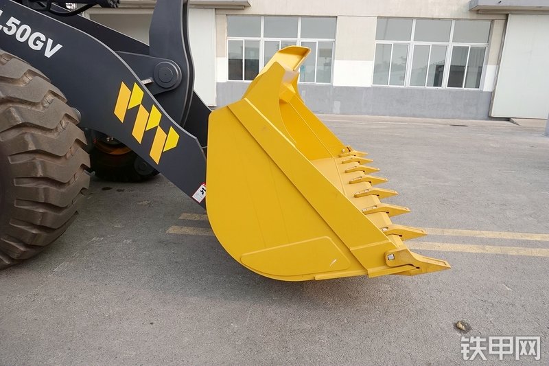 徐工ZL50GV装载机局部