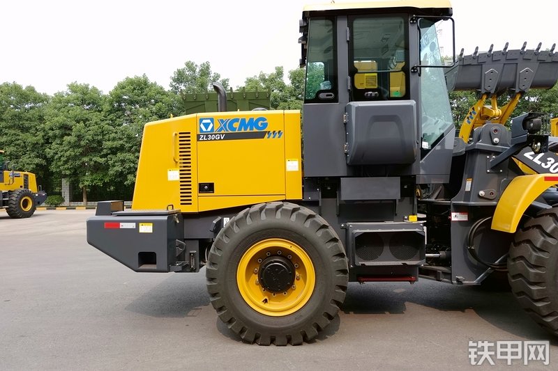 徐工ZL30GV装载机局部