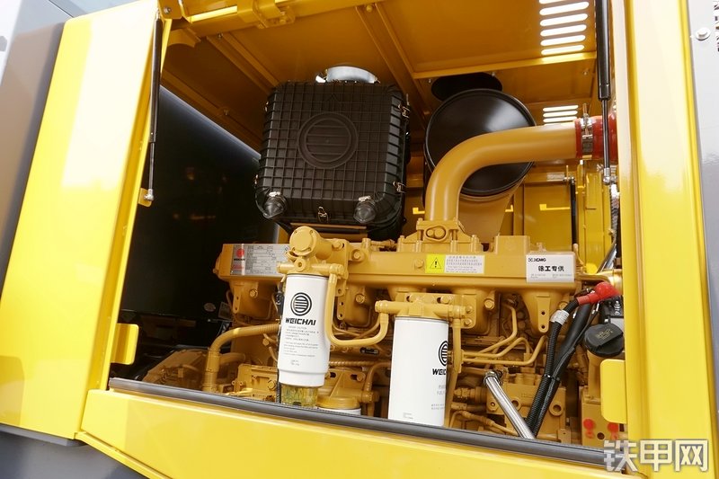 徐工LW500HV装载机局部