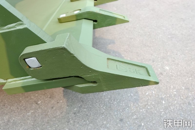 徐工LW500FV装载机局部