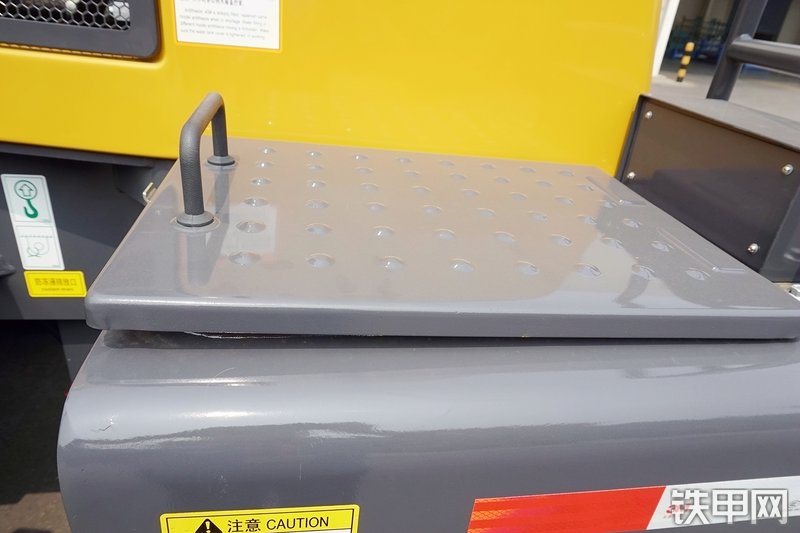 徐工LW500HV装载机局部