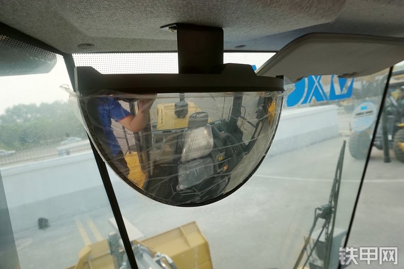 徐工ZL50GV装载机局部