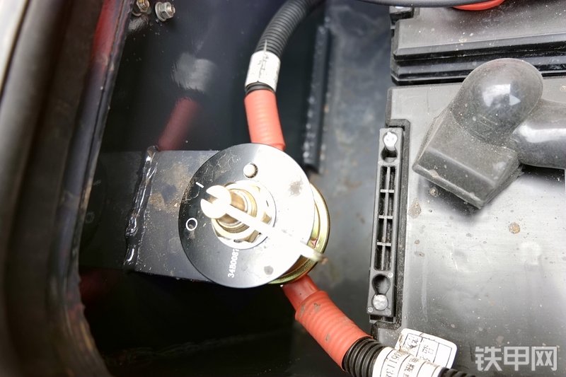 徐工LW600KV装载机局部