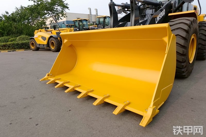 徐工LW500D装载机局部