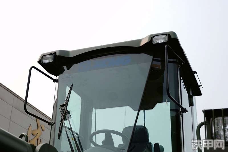 徐工LW500FV装载机局部