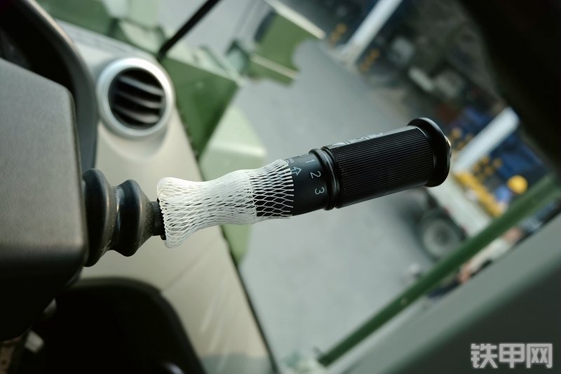 徐工LW500FV装载机局部