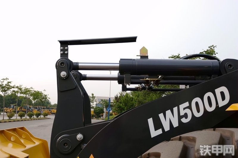徐工LW500D装载机局部