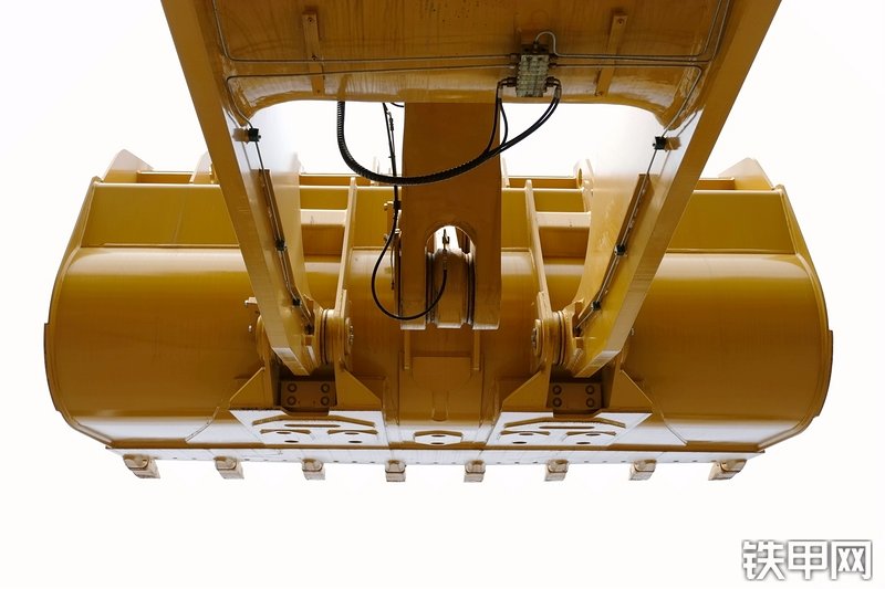 徐工LW1200K装载机局部