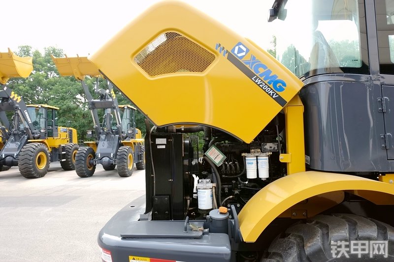 徐工LW200KV装载机局部