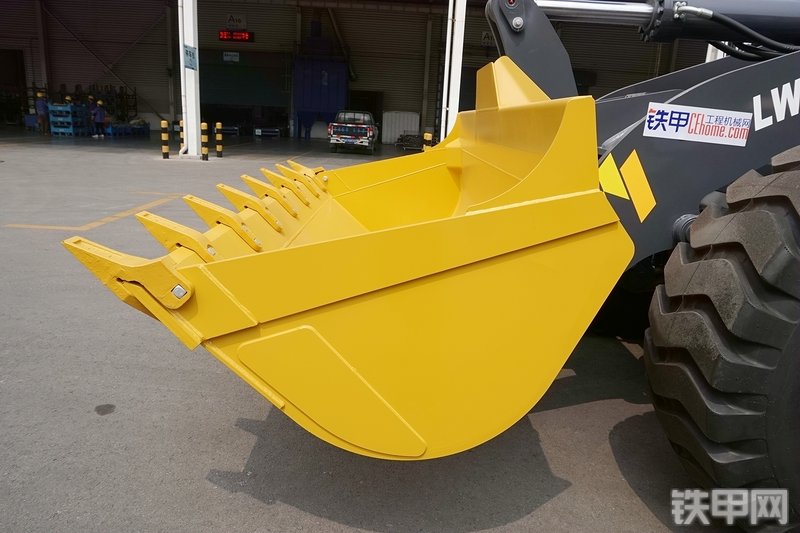 徐工LW500HV装载机局部
