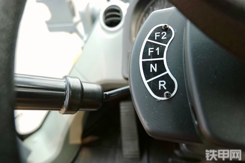 徐工ZL30GV装载机局部